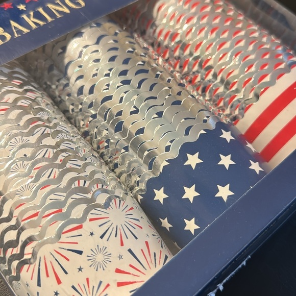 🆕 Patriotic 4th of July Cupcake Dessert Liners - American Americana Baking Cups - Picture 2 of 8